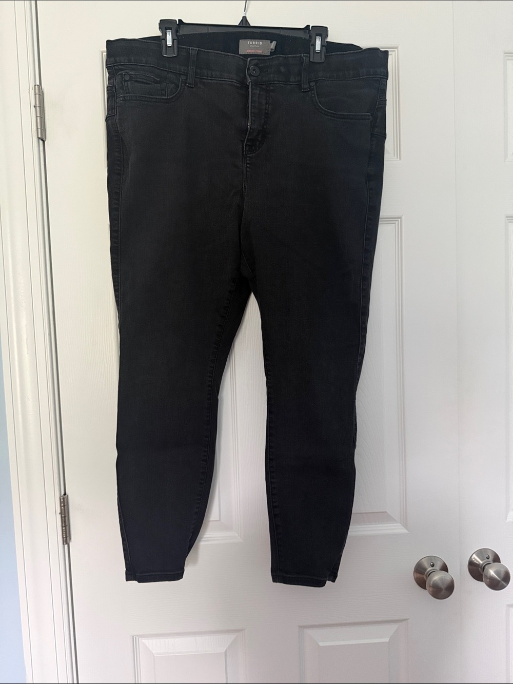 torrid Black Skinny Jeans